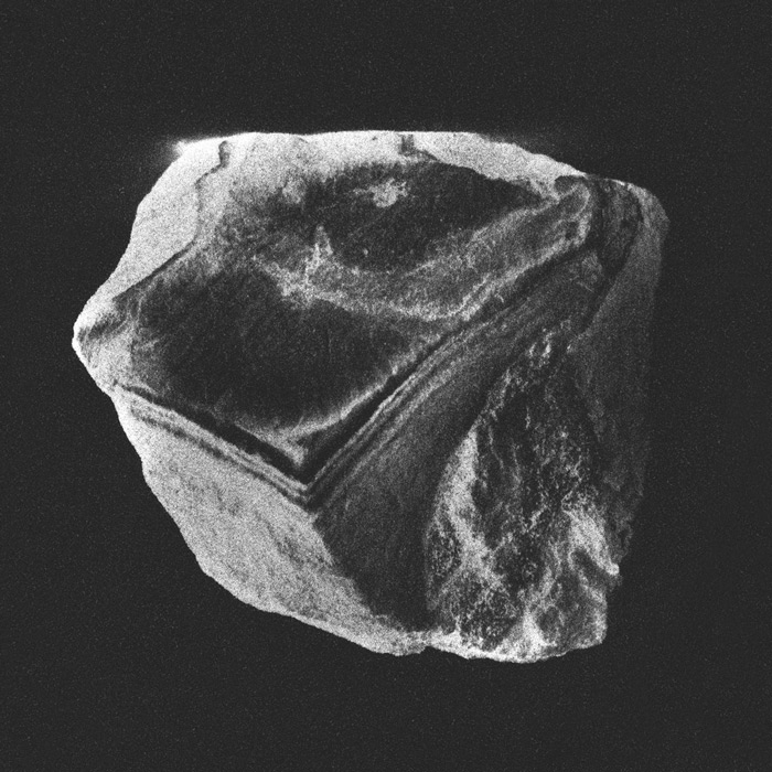 Snowdrops – Singing Stones (Volume 1)
